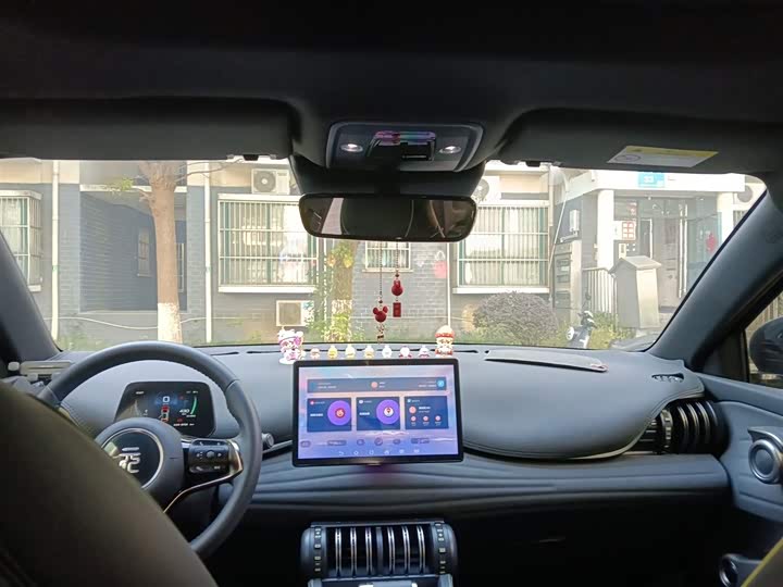 Фото 9 - BYD Yuan Plus