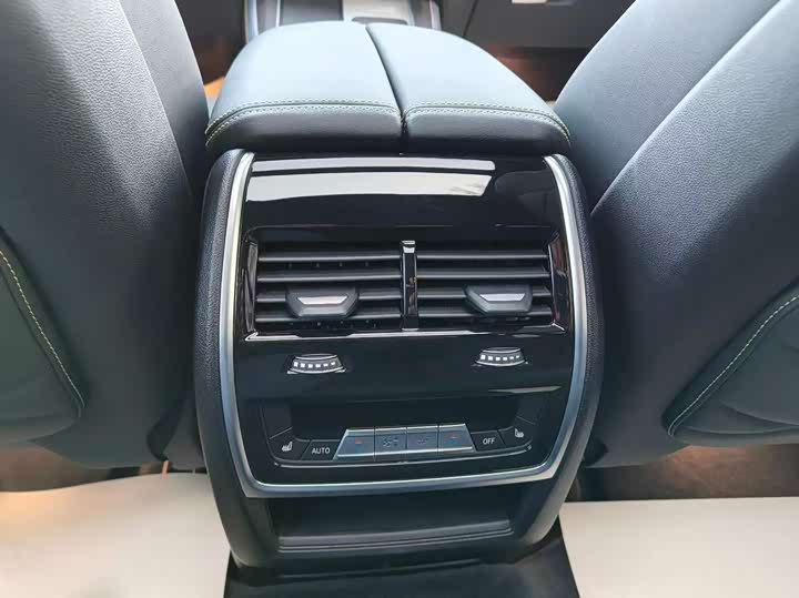 Фото 10 - BMW X5