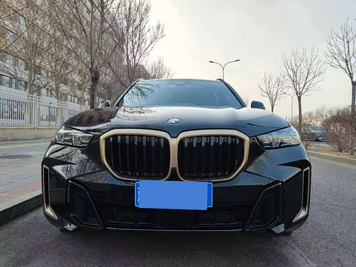 Фото 2 - BMW X5