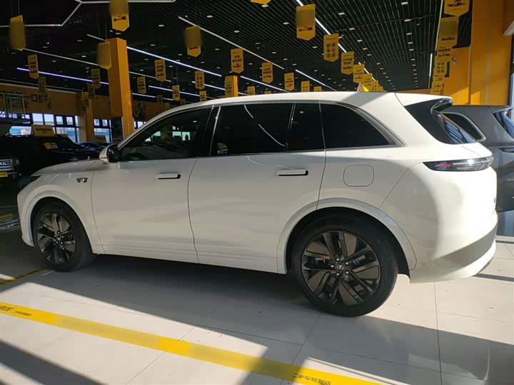 Фото 5 - LiXiang L7