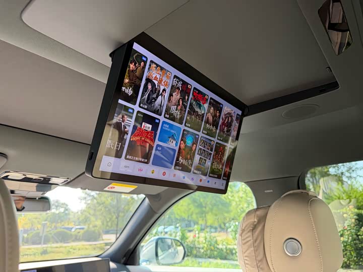 Фото 17 - LiXiang L7