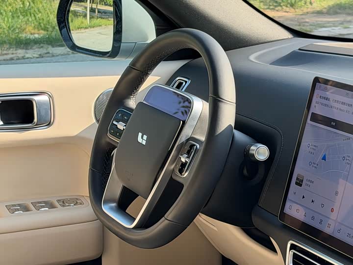 Фото 21 - LiXiang L7