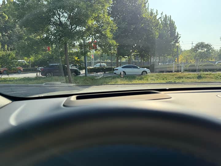 Фото 23 - LiXiang L7