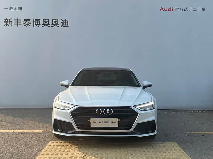 Фото 2 - Audi A7