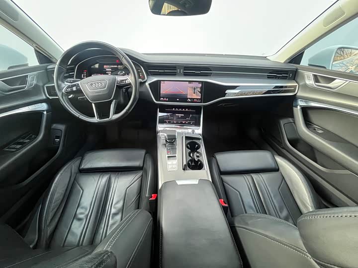 Фото 5 - Audi A7