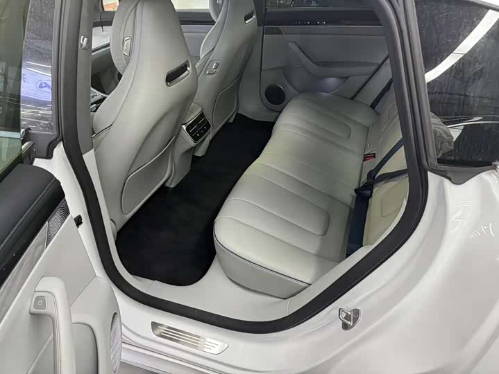 Фото 8 - Luxeed S7