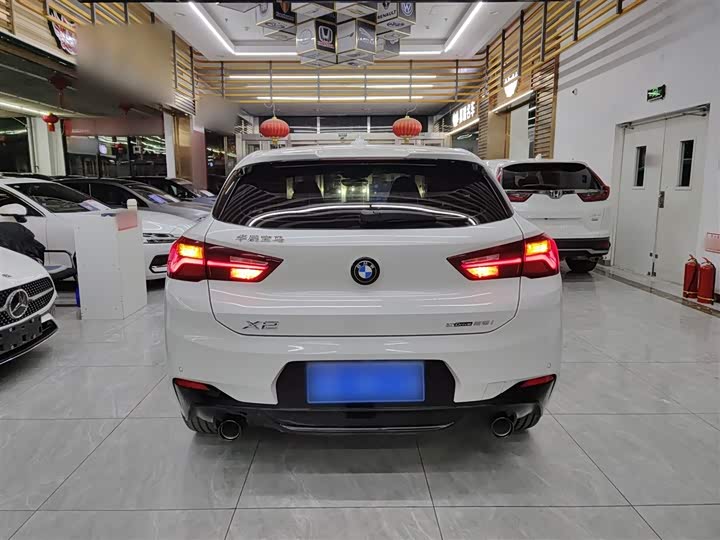 Фото 6 - BMW X2