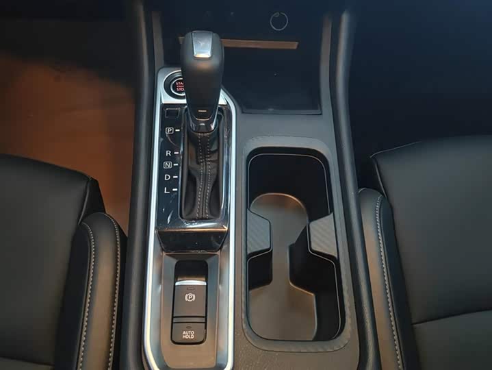 Фото 16 - Nissan Sylphy