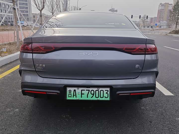 Фото 9 - BYD Qin L