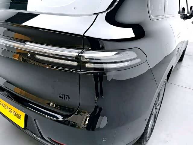 Фото 11 - Leapmotor C10