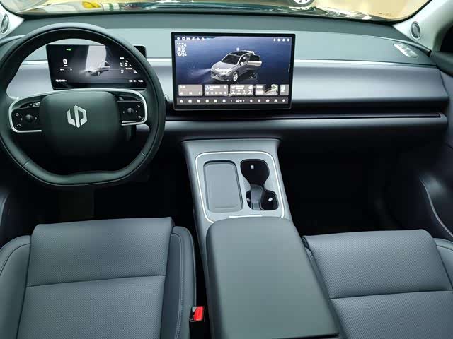 Фото 14 - Leapmotor C10