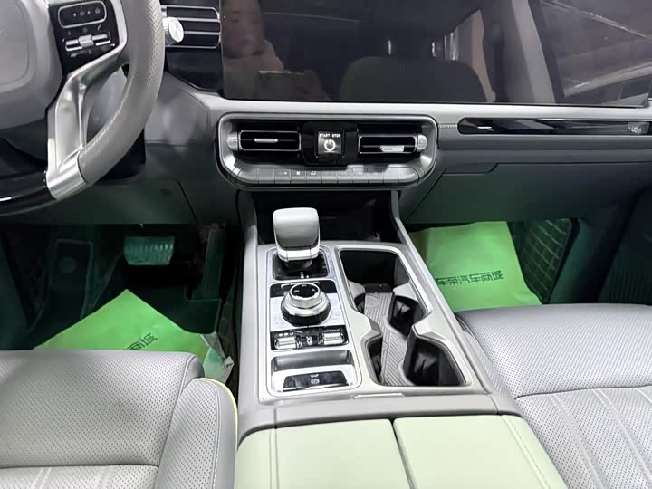 Фото 13 - BAIC Beijing BJ40