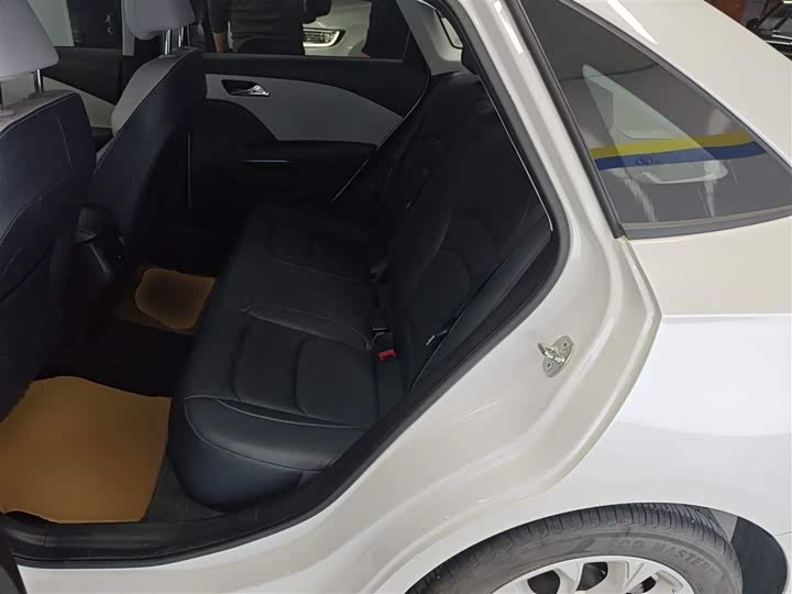 Фото 14 - Chevrolet Monza