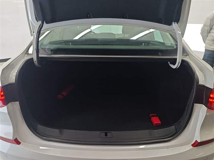 Фото 9 - Chevrolet Monza