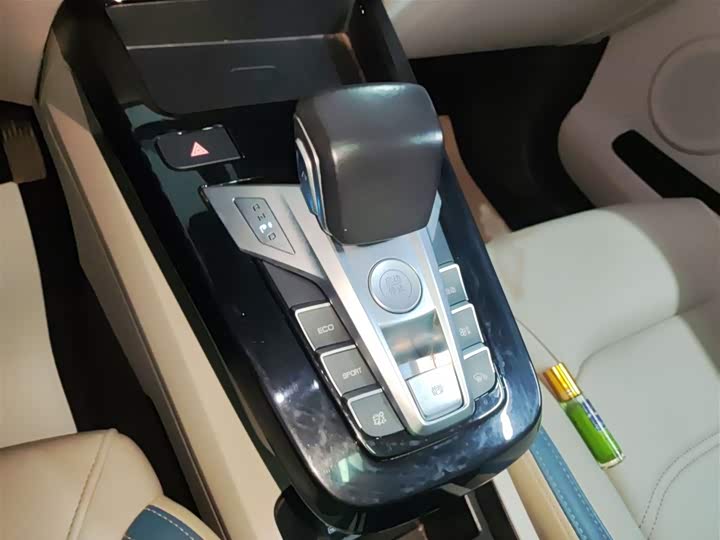 Фото 7 - BYD Yuan Pro