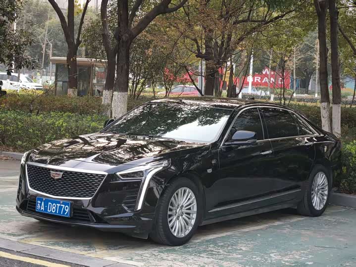 Фото 1 - Cadillac CT6