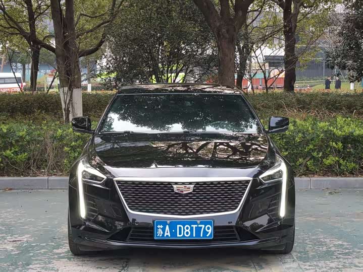 Фото 2 - Cadillac CT6