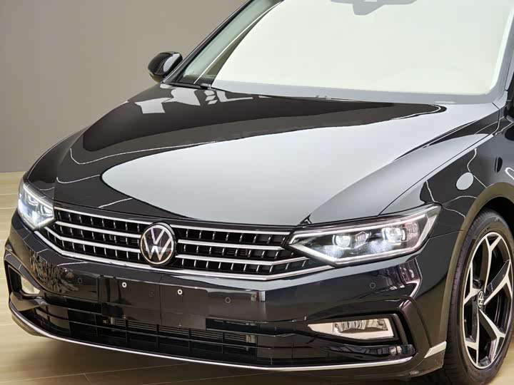 Фото 6 - Volkswagen Magotan