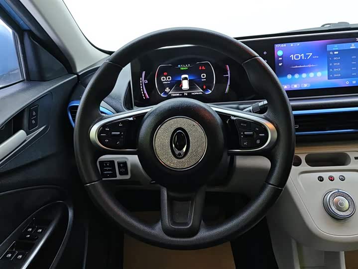 Фото 15 - Ora White Cat