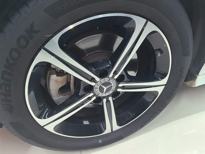 Фото 23 - Mercedes-Benz A-Class