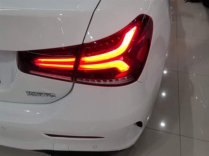 Фото 8 - Mercedes-Benz A-Class