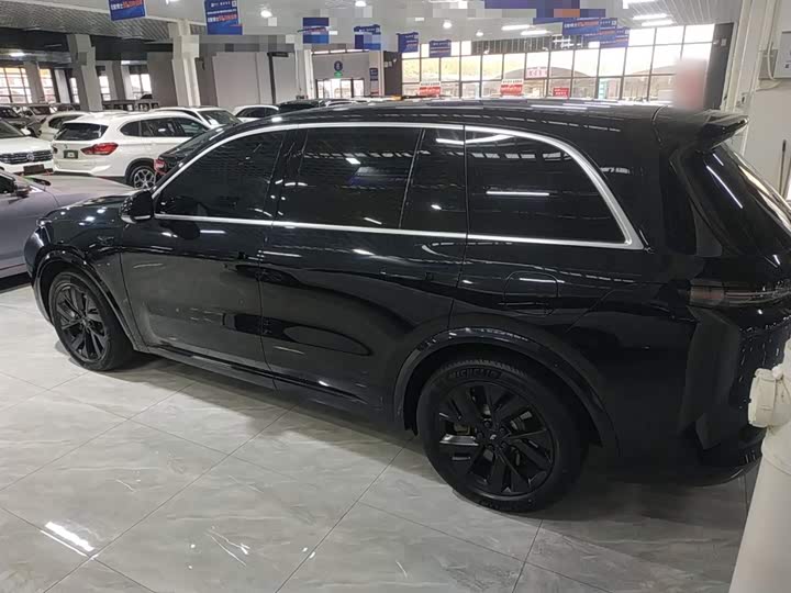 Фото 5 - LiXiang L8