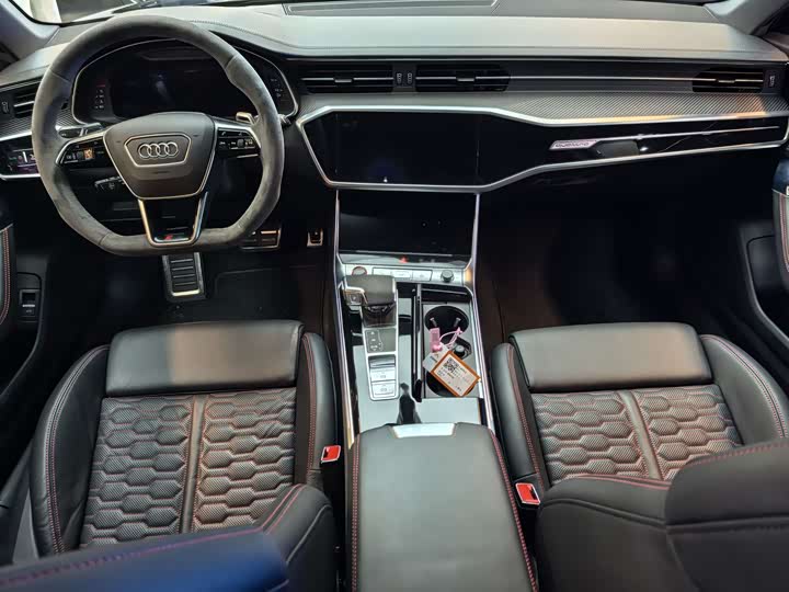 Фото 7 - Audi RS 6