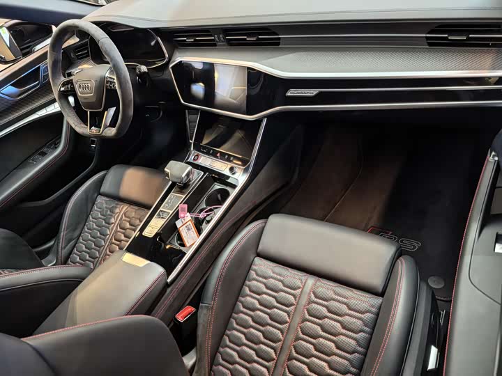 Фото 9 - Audi RS 6