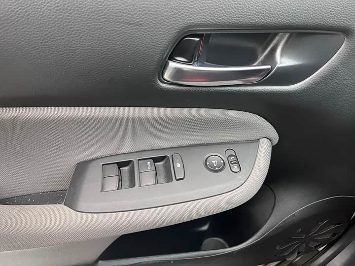 Фото 15 - Honda Life