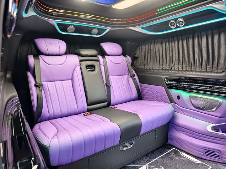 Фото 24 - Mercedes-Benz Vito