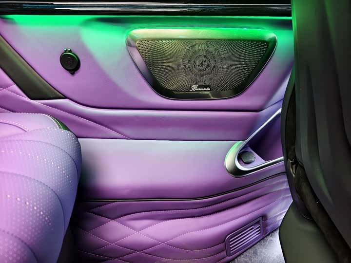 Фото 25 - Mercedes-Benz Vito