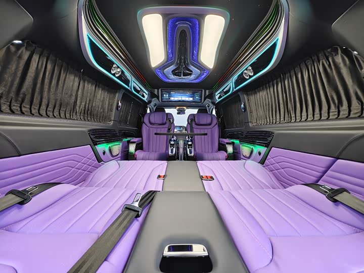 Фото 29 - Mercedes-Benz Vito