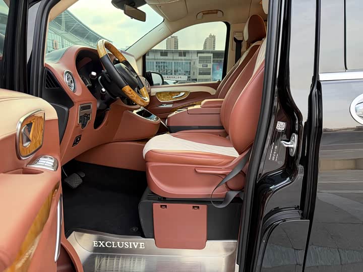 Фото 11 - Mercedes-Benz Vito