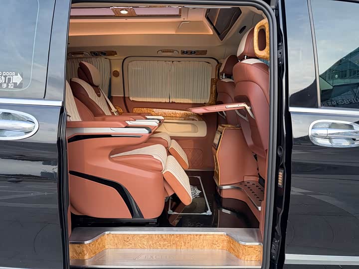 Фото 14 - Mercedes-Benz Vito