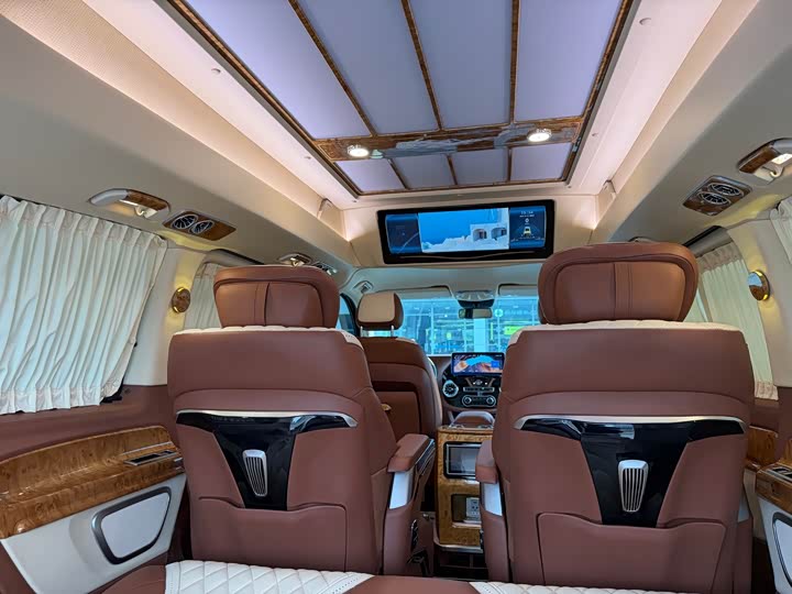 Фото 22 - Mercedes-Benz Vito