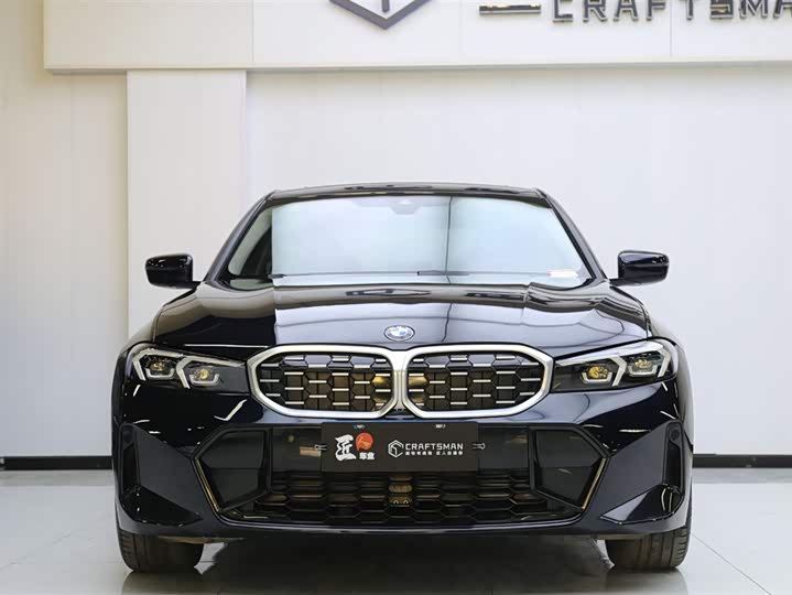 Фото 20 - BMW 3 Series