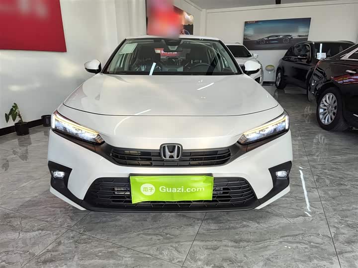 Фото 3 - Honda Civic