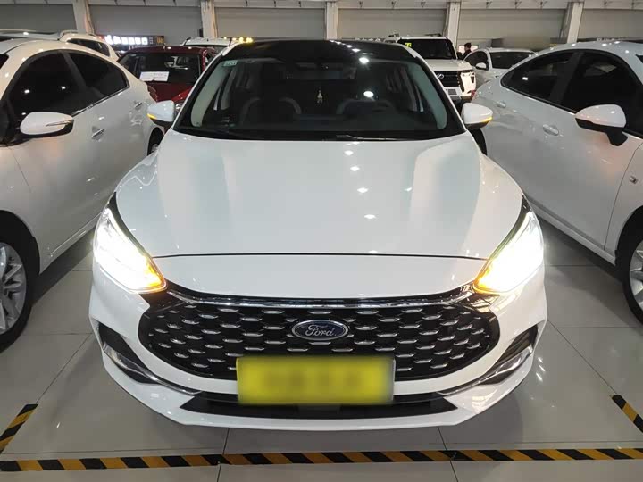 Фото 3 - Ford Focus