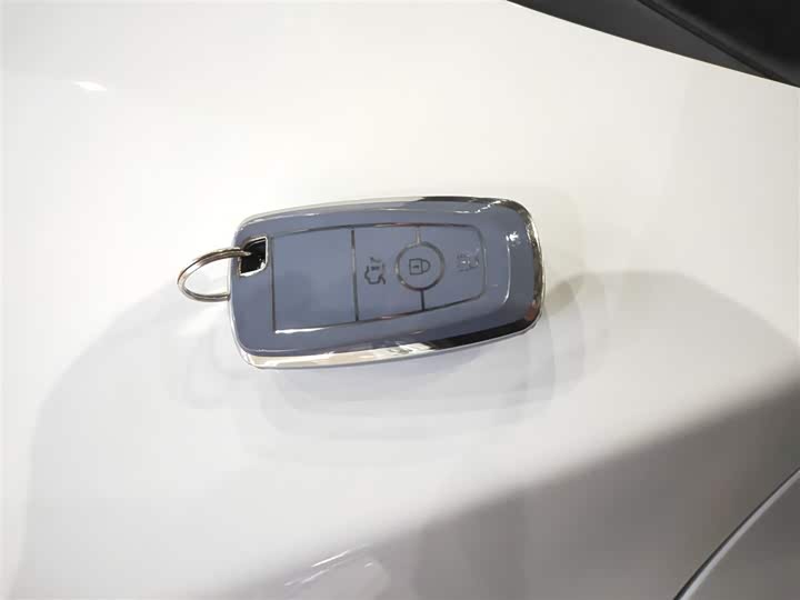 Фото 9 - Ford Focus