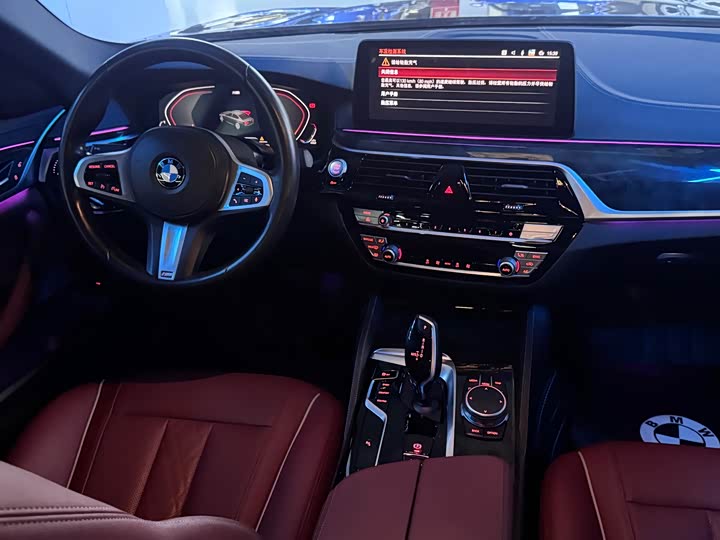 Фото 9 - BMW 5 Series