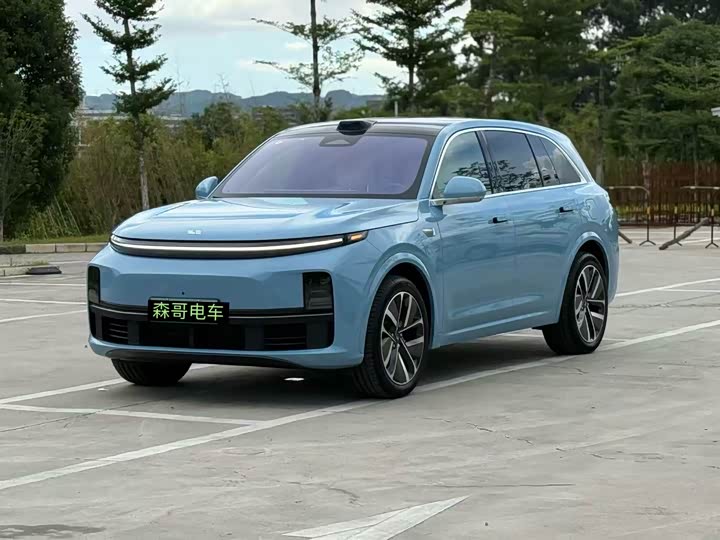 Фото 1 - LiXiang L7