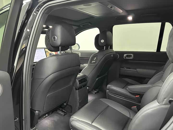 Фото 15 - LiXiang L9