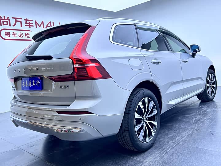 Фото 4 - Volvo XC60