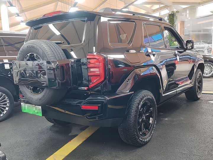 Фото 19 - Tank 400 Hybrid