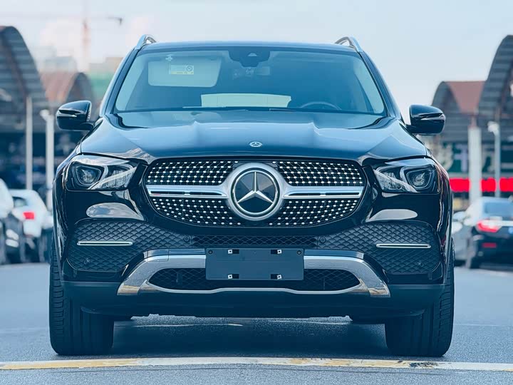 Фото 2 - Mercedes-Benz GLE-Class