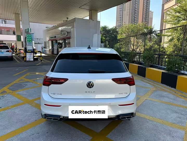 Фото 9 - Volkswagen Golf