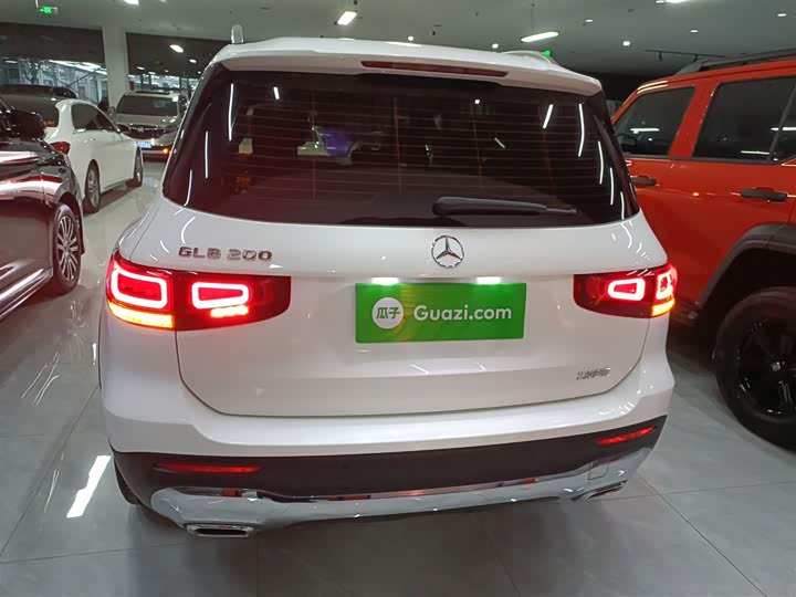 Фото 6 - Mercedes-Benz GLB-Class