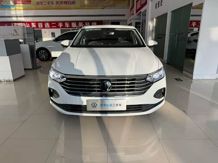 Фото 2 - Volkswagen Lavida