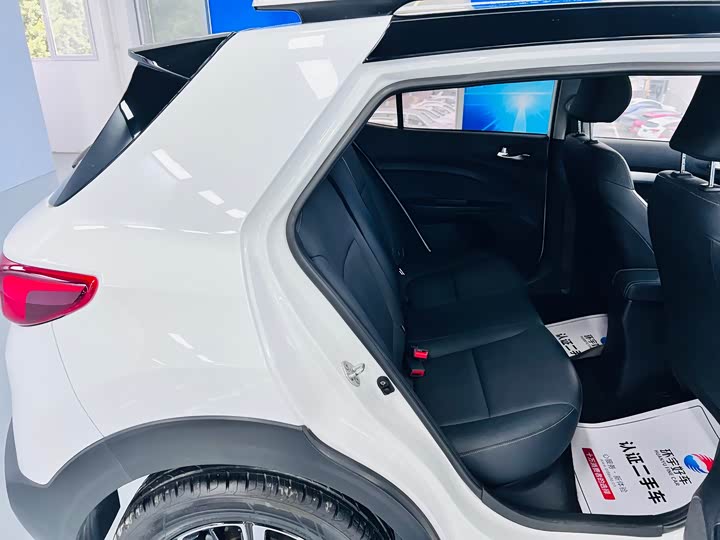 Фото 23 - Kia KX1