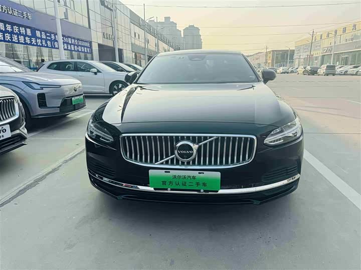 Фото 2 - Volvo S90 Hybrid